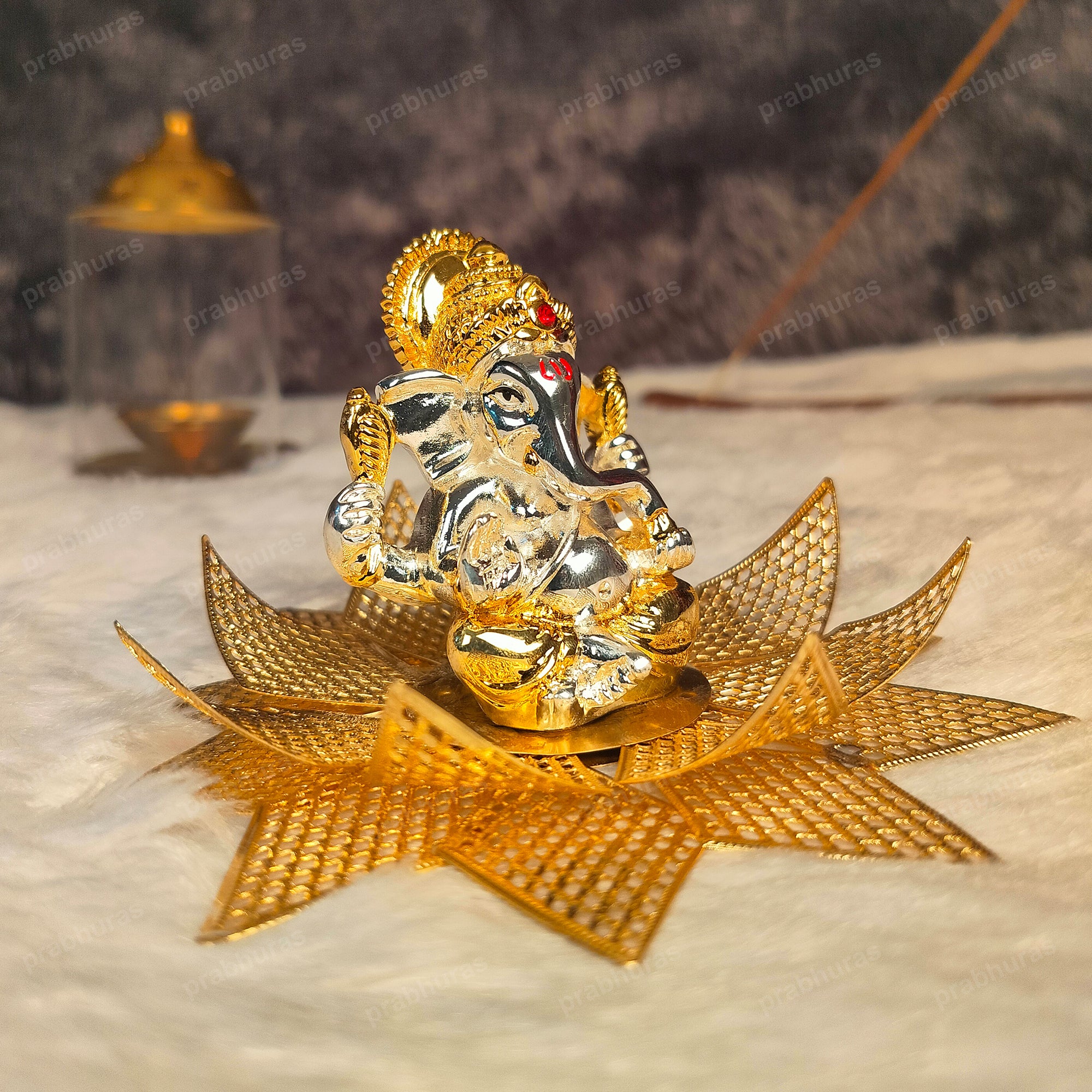 Shree Ganesh Ji Idol For Office car dashboard Temple