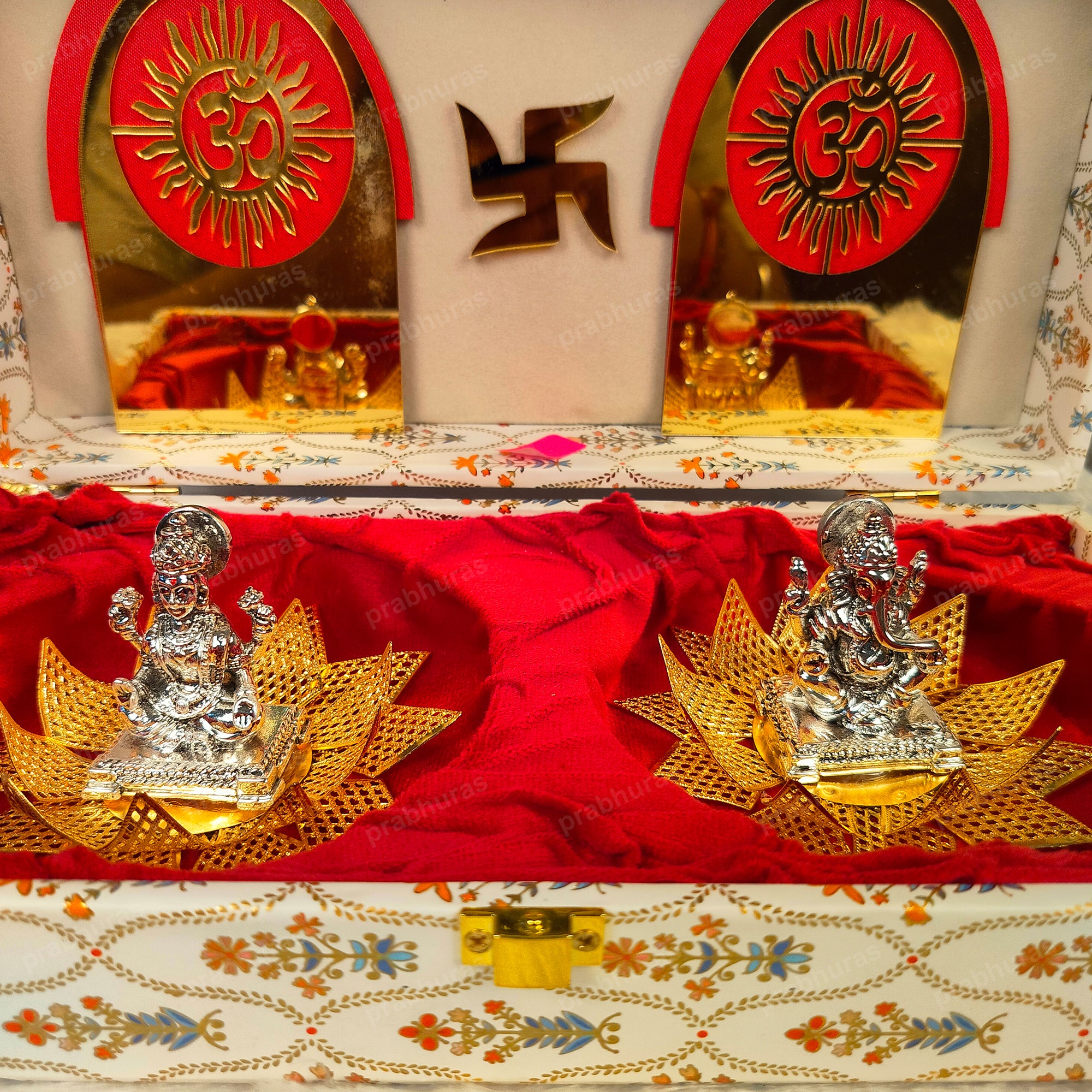 Shree Laxmi Ganesh With Hathi And Silver And Gold Coated