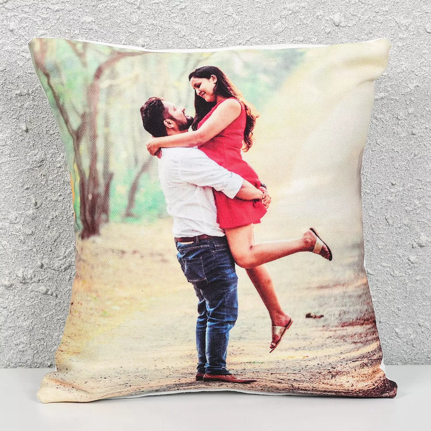 Amazon.com: Custom Photo Pillow | Personalized Decorative 16x16 Throw Pillow  w / Any Picture Box | Burlap Throw Pillowcase - Home Decor, Decorative  Canvas Cushion Cover for Couch or Sofa - Photo