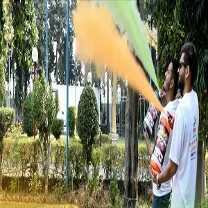 Tota Thunder Double Jet Holi Colour Cloud Gadget-Two Colors One Time Use Holi Cylinder - Natural and Herbal Gulal for Holi and Photoshoots